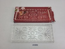 Serving plate studded plate